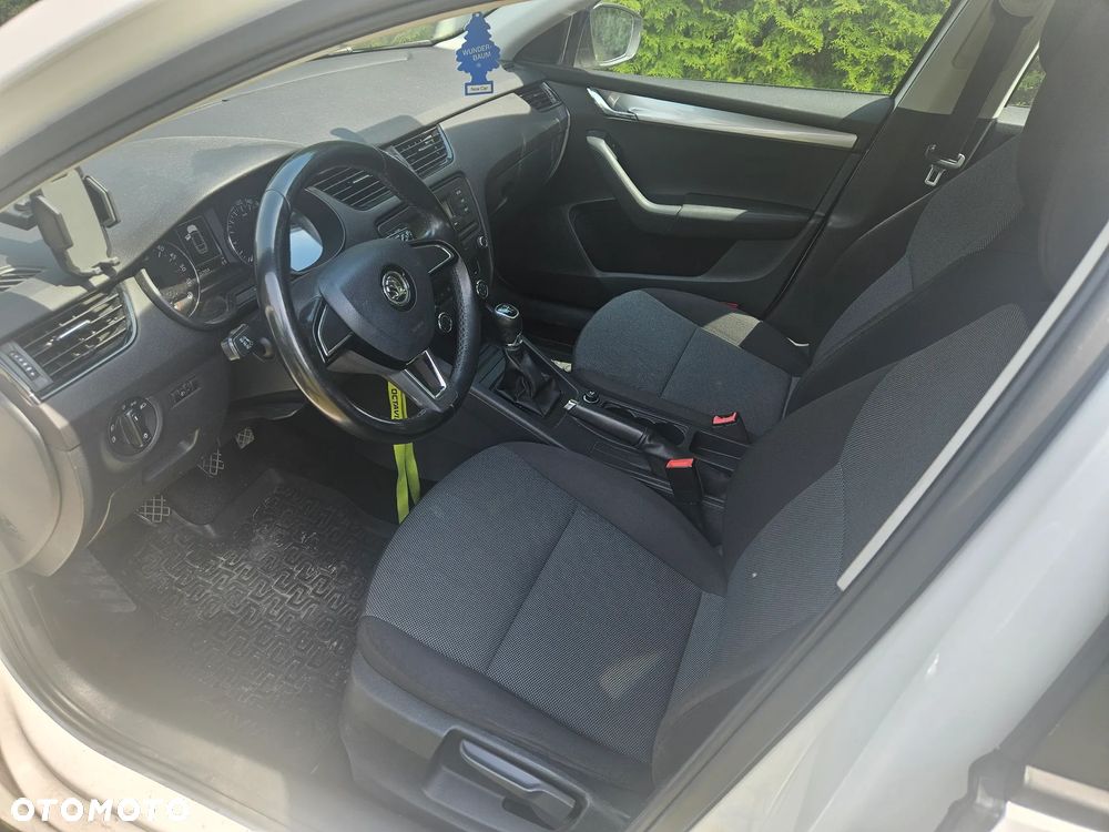Skoda Octavia 1.6 TDI Active - 4