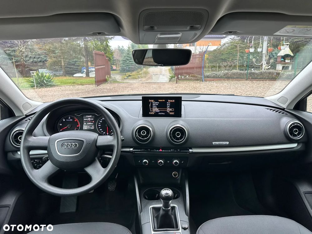 Audi A3 Sportback - 13