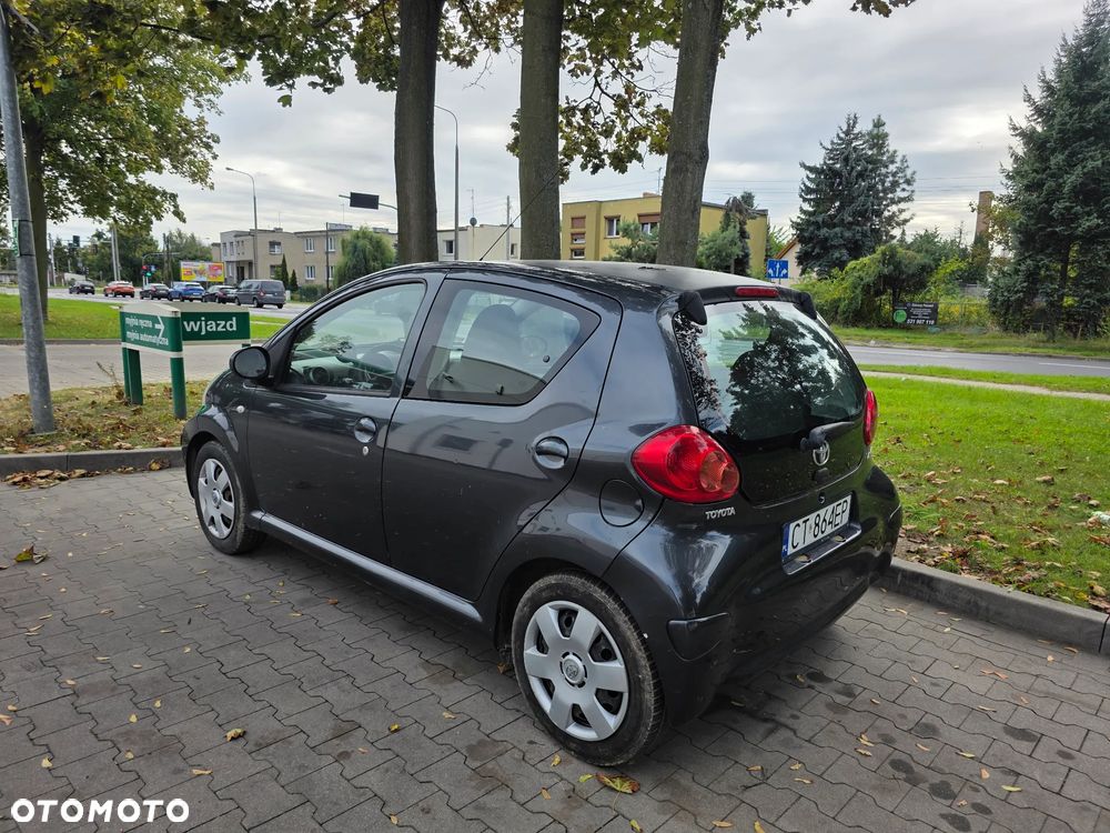 Toyota Aygo - 9