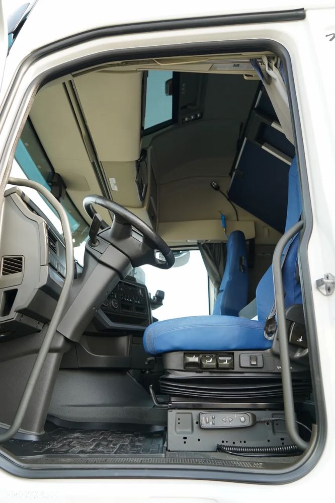 Volvo FH 460 / I-SHIFT  / I-SAVE / TV / EURO 6 - 24