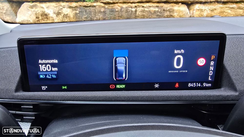 Ford Mustang Mach-E - 18