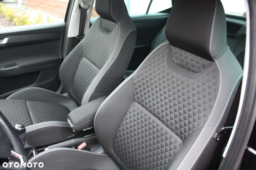 Skoda Fabia 1.2 TSI Black Edition - 40