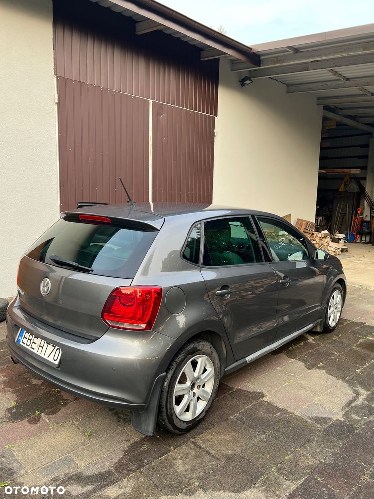 Volkswagen Polo 1.6 TDI DPF Highline - 6
