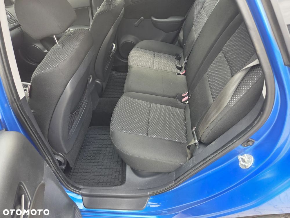 Hyundai i30 1.4 Blue Comfort - 11