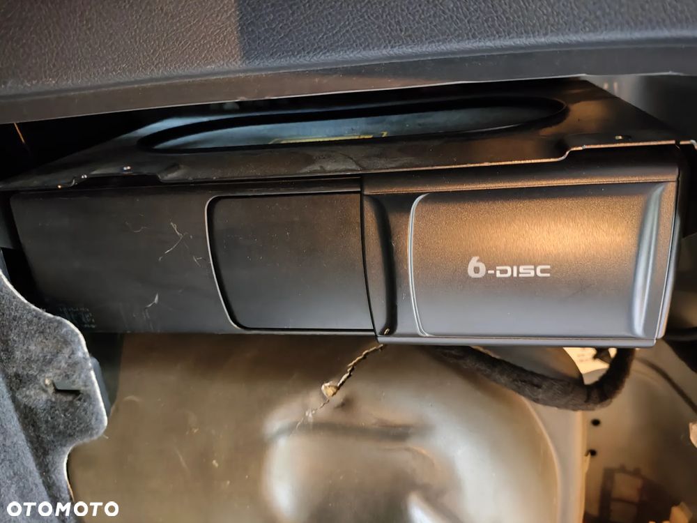 Volkswagen Touareg 3.2 V6 Automatik - 26