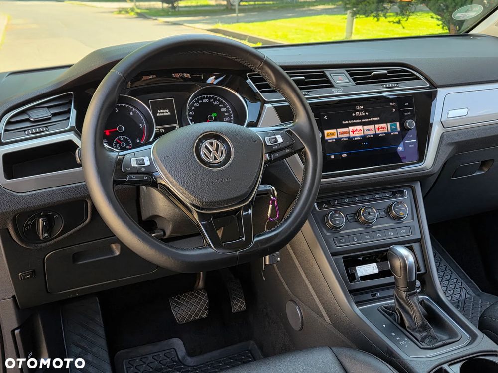 Volkswagen Touran 2.0 TDI SCR DSG Trendline - 27