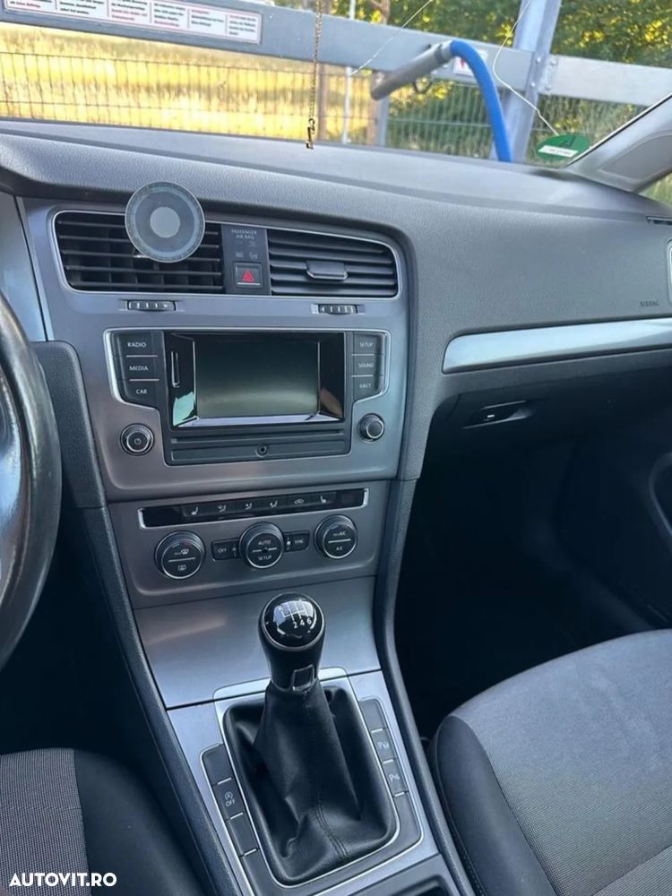 Volkswagen Golf 1.2 TSI BlueMotion Technology Highline - 3