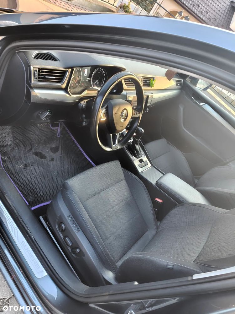 Skoda Superb 2.0 TDI 4x4 DSG Style - 12