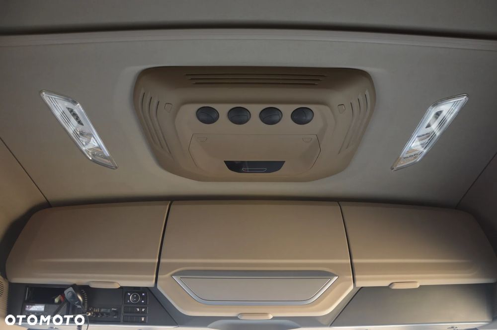 DAF XG 480 / ZF INTARDER / KLIMA POST. / OBROTOWY FOTEL / BOGATA WERSJA! - 33