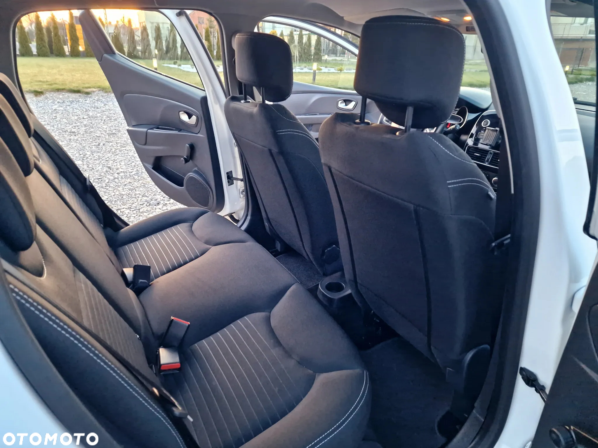 Renault Clio 1.2 16V Limited - 9