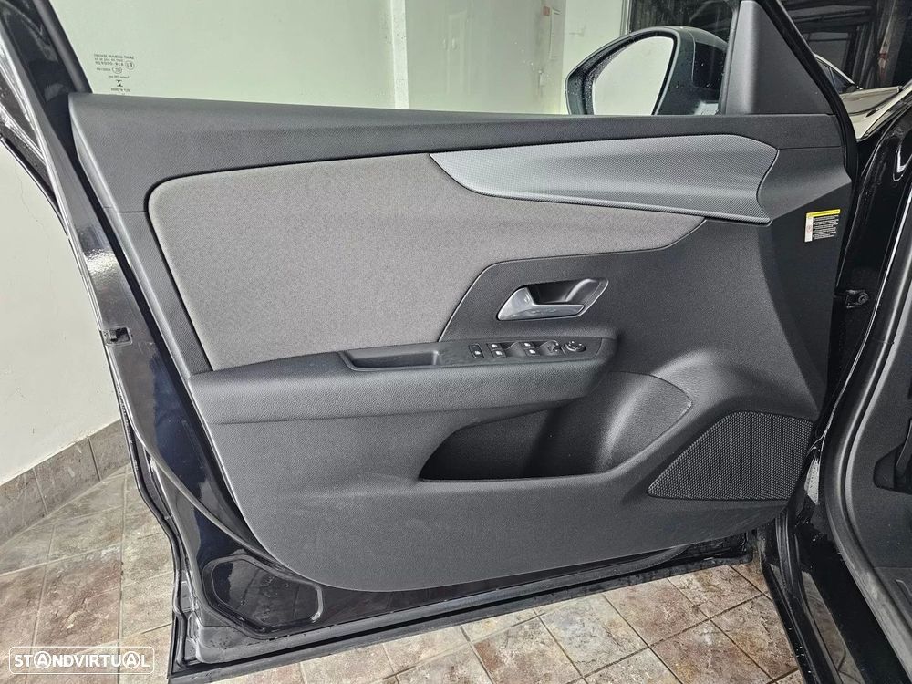 Opel Mokka-e 50 kWh GS - 23