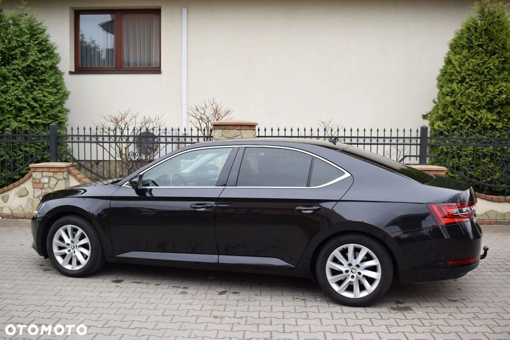 Skoda Superb - 19