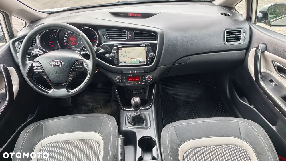 Kia Ceed 1.6 CRDi XL - 6