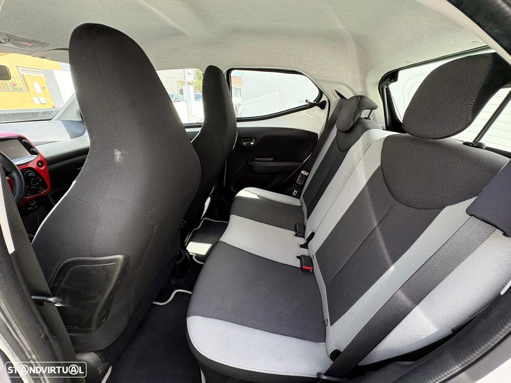 Toyota Aygo 1.0 X-Play+AC+X-Touch - 8