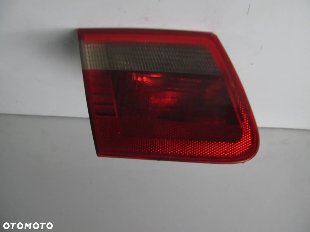 LAMPA W KLAPE LEWA BMW E46 SLASK WYSYLKA - 1