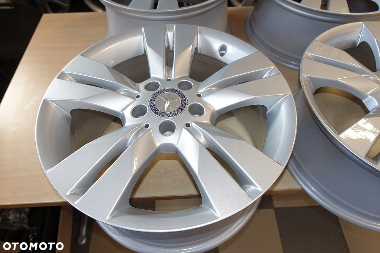 Mercedes w204 felgi 17 4szt IDEALNE w207 7,5x17 8.5x17 w212 - 4