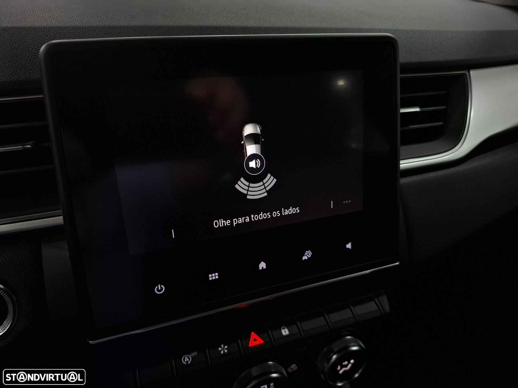 Renault Captur 1.0 TCe Techno Bi-Fuel - 21