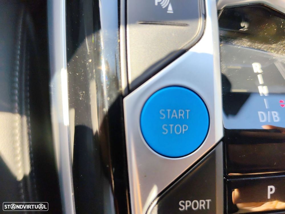 BMW i4 eDrive35 - 24