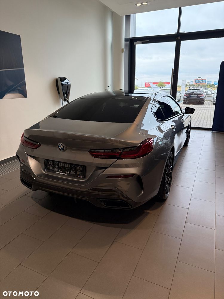 BMW Seria 8 - 31