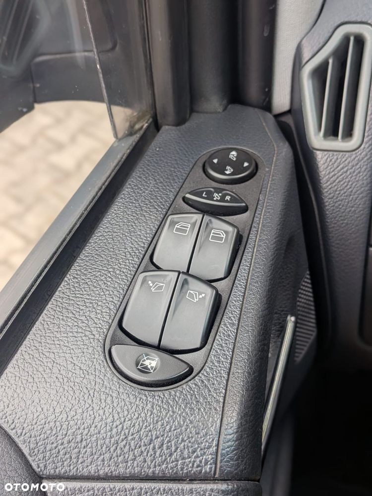 Mercedes-Benz Viano 3.0 CDI DPF extralang Automatik Ambiente Edition - 18