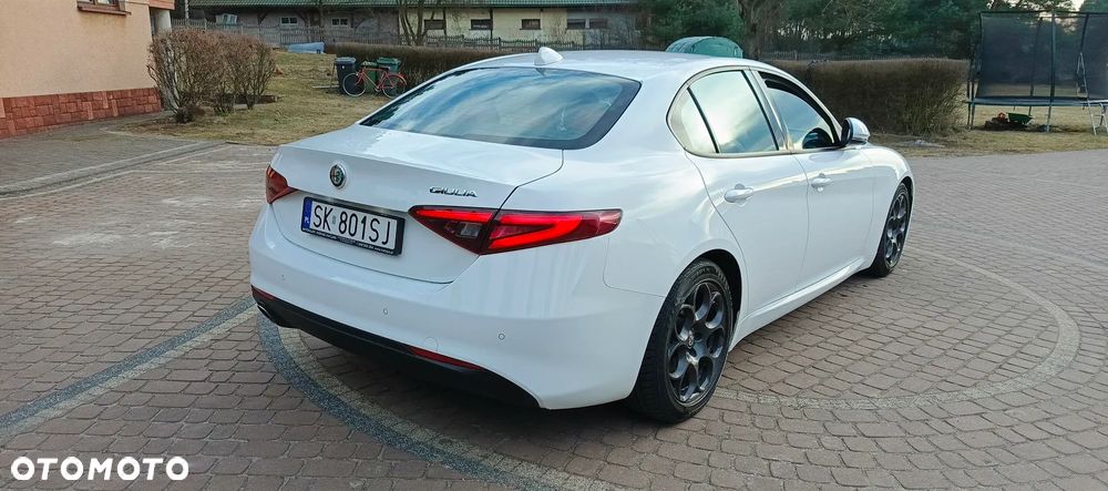 Alfa Romeo Giulia 2.2 D Turbo Super - 8