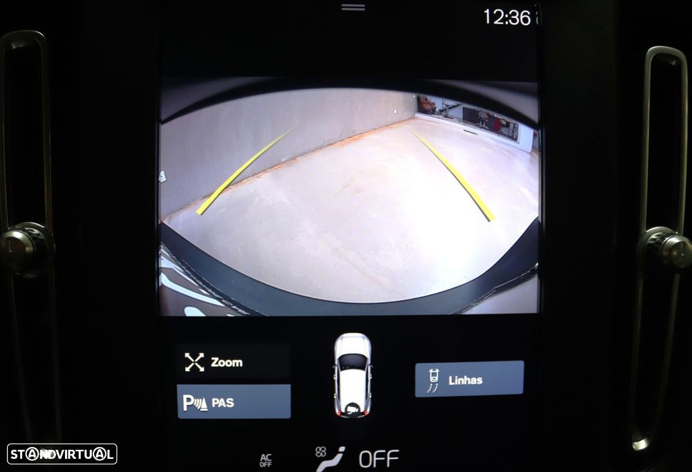 Volvo XC 40 1.5 T3 Momentum Tech Edition - 20