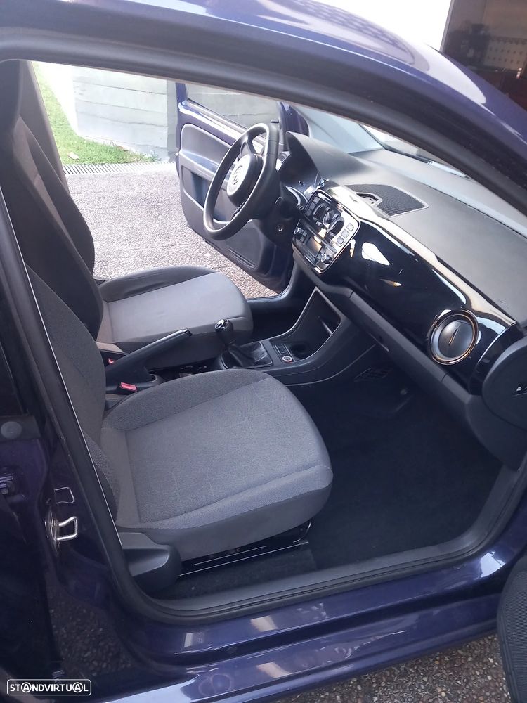VW Up! - 14