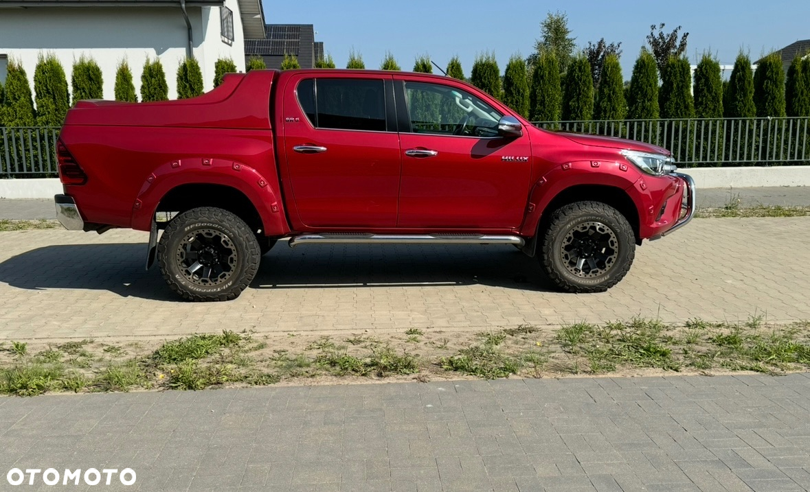 Toyota Hilux 2.4 D-4D Double Cab SR5 4x4 - 6