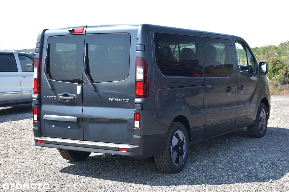 Renault Trafic - 9