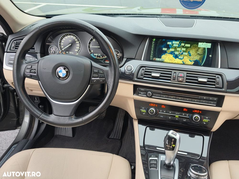 BMW Seria 5 520d Aut. Luxury Line - 6
