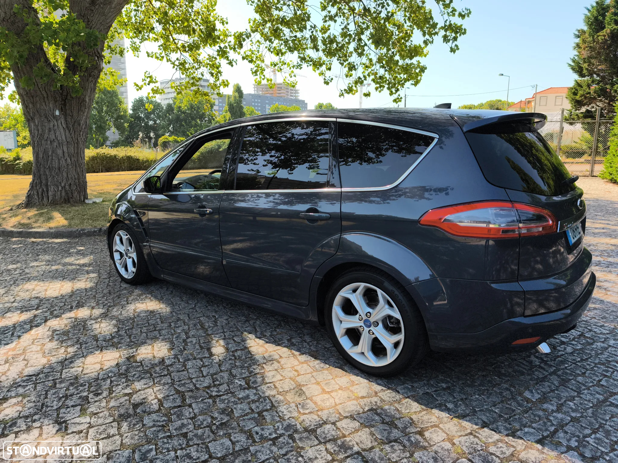 Ford S-Max 2.0 TDCi Titanium Busine. 7L Aut. - 35