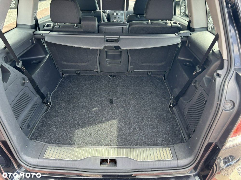 Opel Zafira - 17