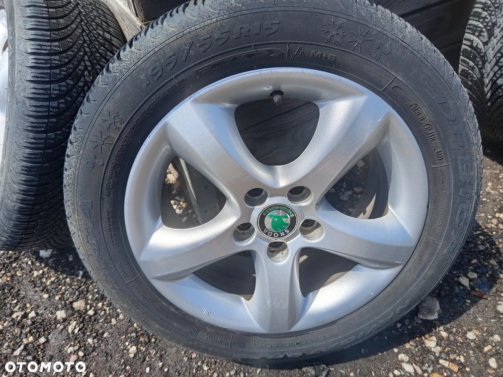 Alufelgi 15 opony skoda Fabia II - 5