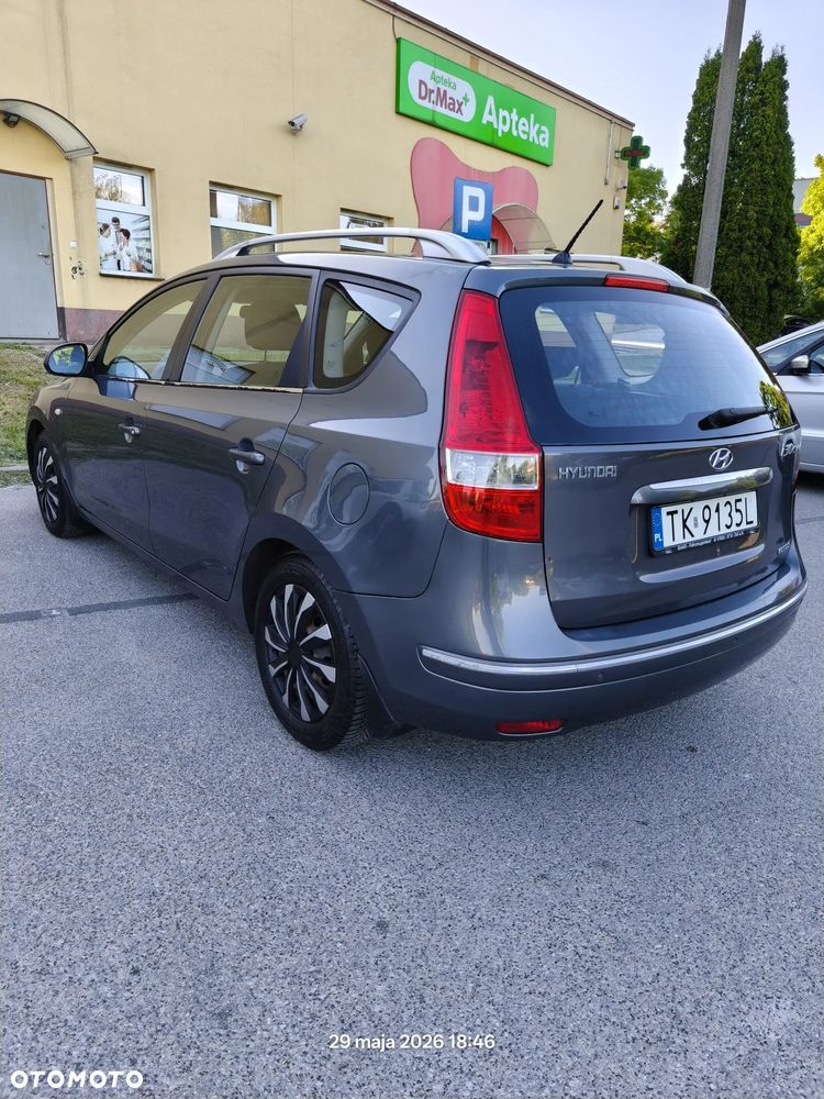 Hyundai i30 1.6 CRDi Comfort - 1