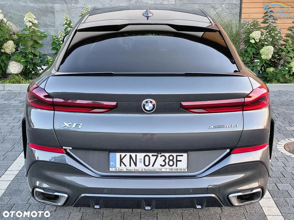 BMW X6 xDrive40d - 11