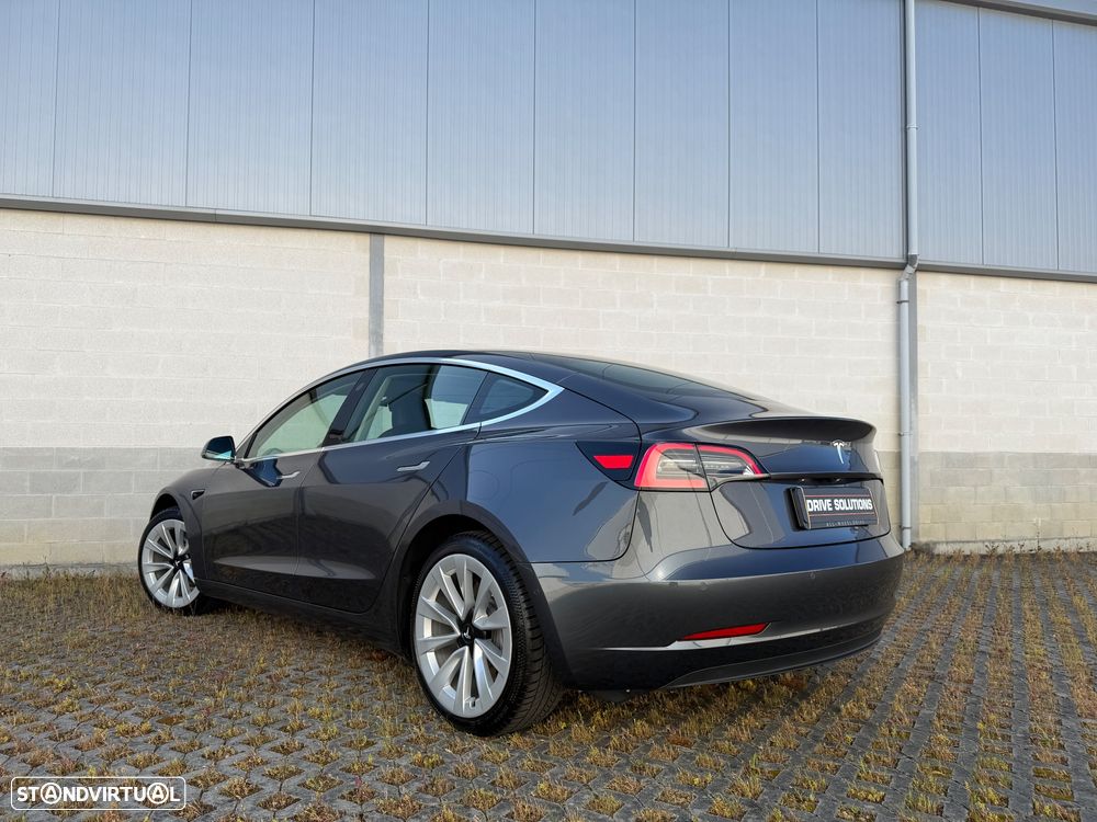 Tesla Model 3 Tração Traseira - 5