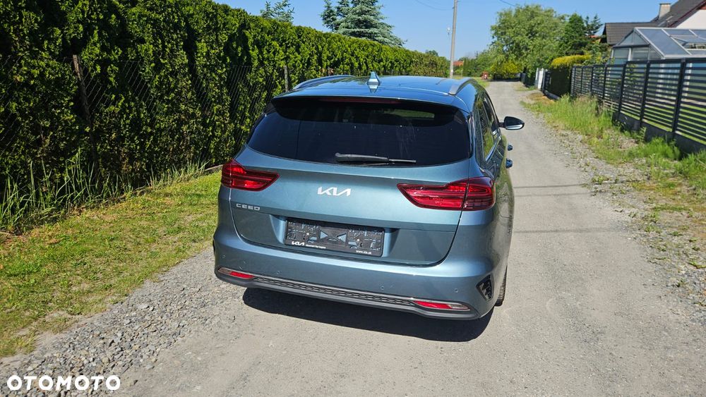 Kia Ceed 1.5 T-GDI DCT7 OPF JBL Sound Edition - 24