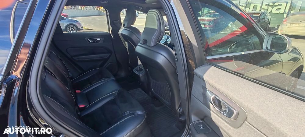 Volvo XC 60 D4 AWD R-Design - 11