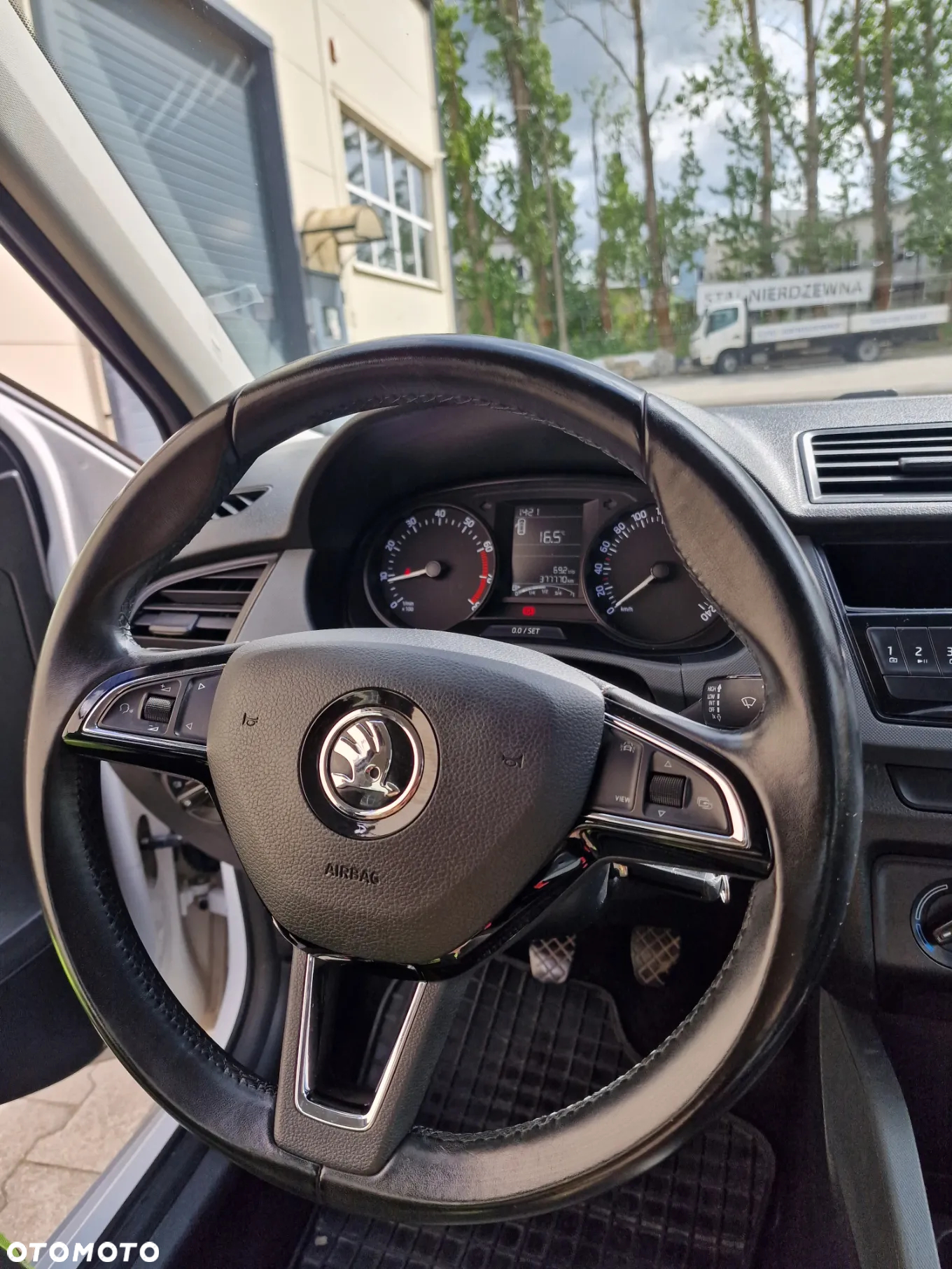 Skoda Fabia 1.0 Active - 35