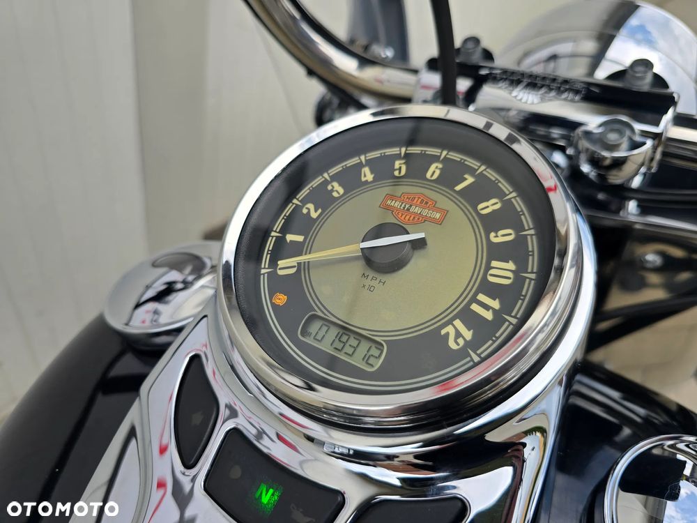 Harley-Davidson Softail Heritage Classic - 4