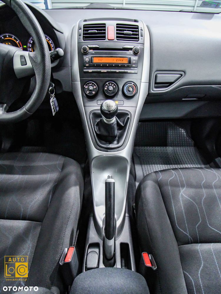 Toyota Auris 1.33 VVT-i Terra Start - 16