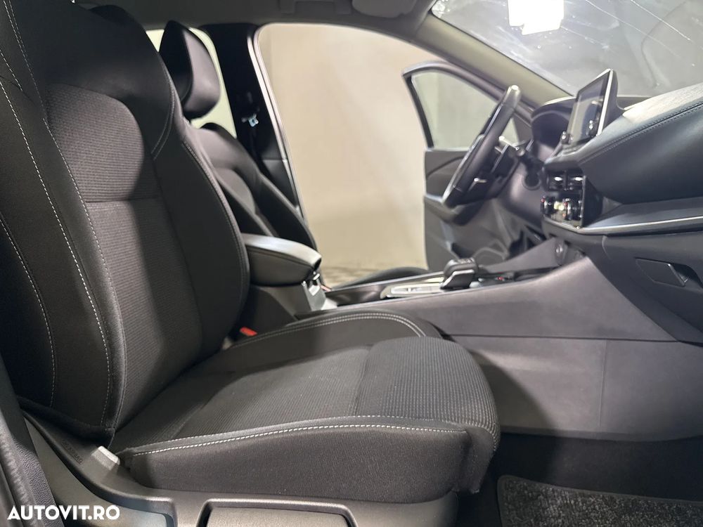 Nissan Qashqai - 12