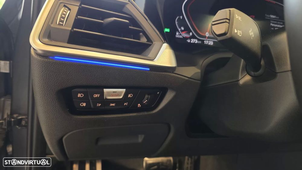 BMW 320 d Line Sport Shadow Auto - 37