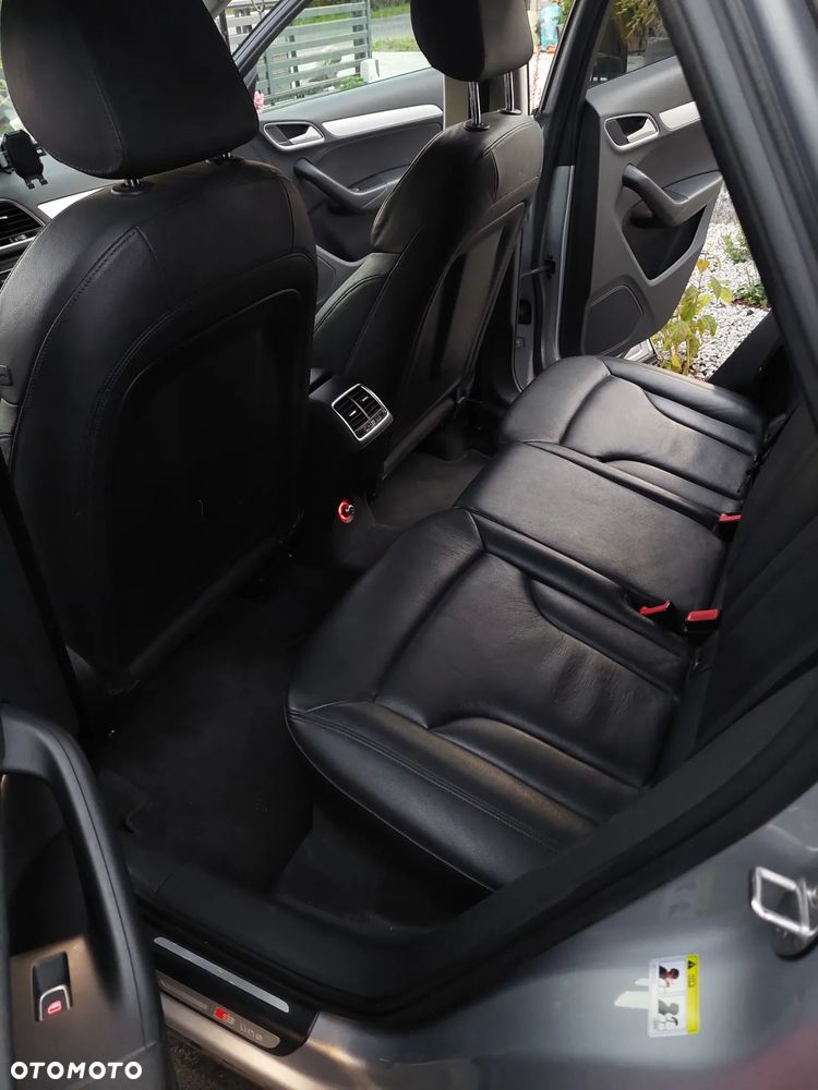 Audi Q3 2.0 TFSI Quattro S tronic sport - 23