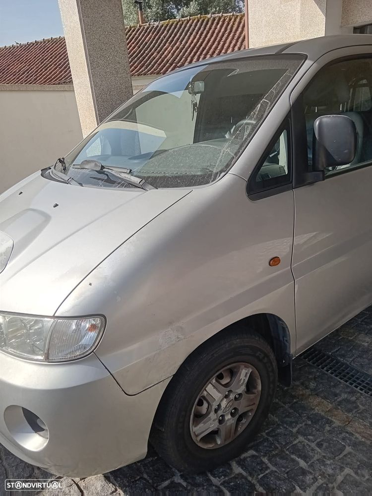 Hyundai H-1 - 2