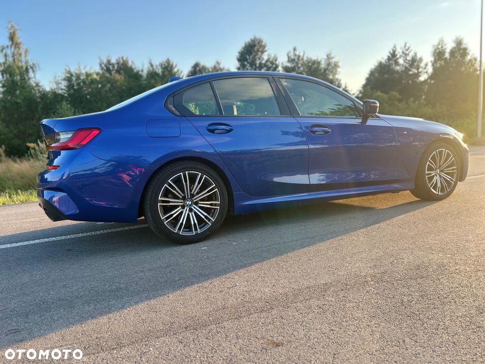 BMW Seria 3 318i M Sport - 6