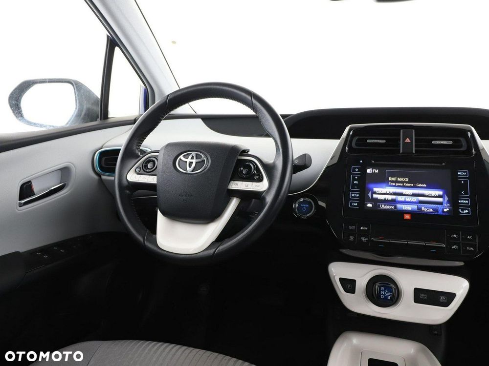 Toyota Prius 1.8 Hybrid Premium - 16