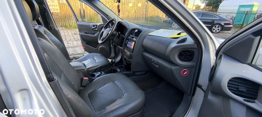 Hyundai Santa Fe - 5