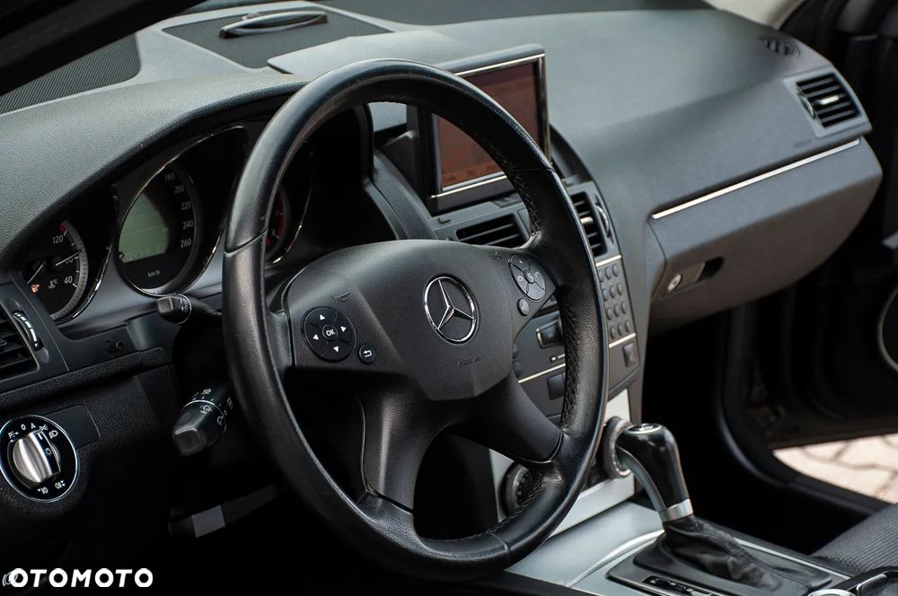 Mercedes-Benz Klasa C - 26