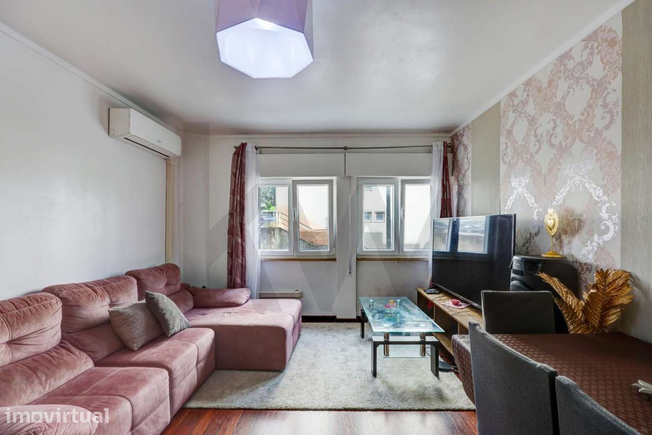 Apartamento T2 em Alverca com Ar Condicionado – Pronto a Habitar - Grande imagem: 2/17